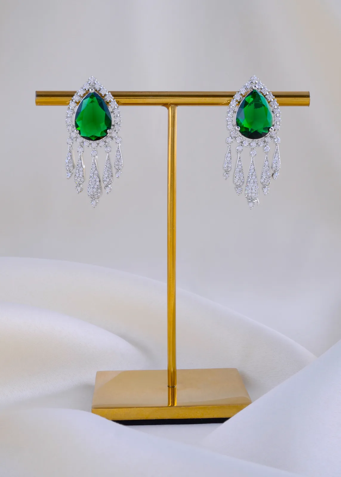 Royal-Teardrop-Green-Earrings-Silver-EAR001982a Royal Teardrop Green Earrings (Silver) EAR001982 - Image 1