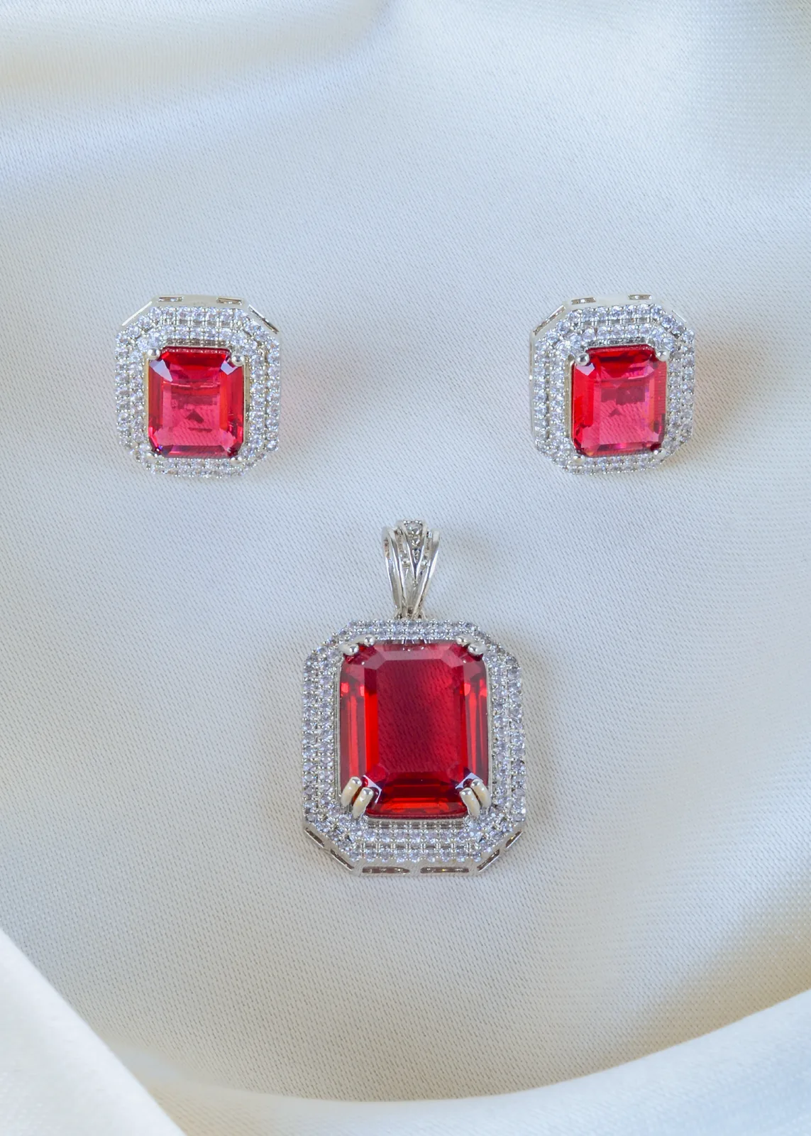 Ruby-Locket-Set-Silver-PSET01355a Ruby Locket Set (Silver) PSET01355 - Image 1