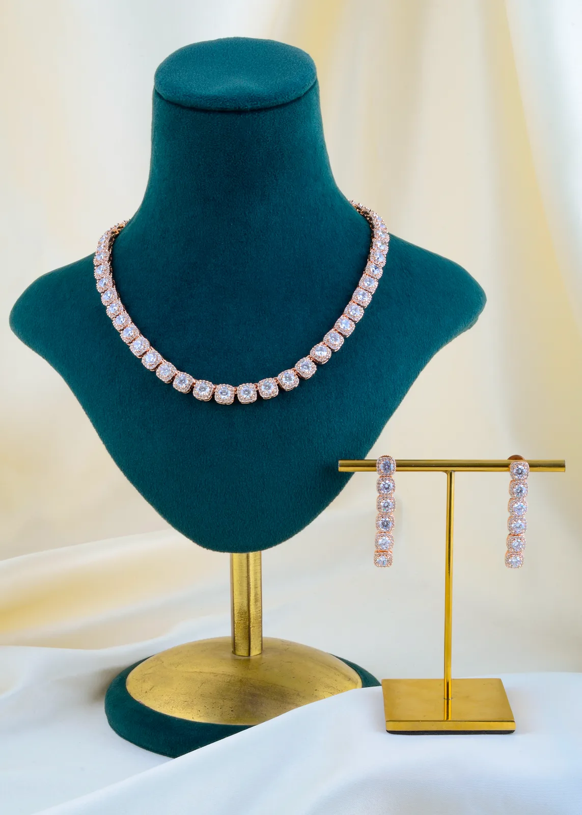 Ruhani-Rose-Glow-Set-Rose-Gold-NEC001672a Ruhani Rose Glow Set (Rose Gold) NEC001672 - Image 1
