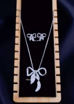 Silver Ribbon Sparkle Necklace (Silver) NEC002224