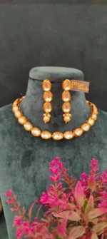 Single-Line Kundan Necklace Set (Yellow-Gold)- NEC07012301