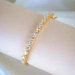 Single Line Pointer Bracelet (Yellow Gold) BRA001185