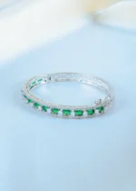 Sleek Emerald Green Bracelet (Silver) BRA001138