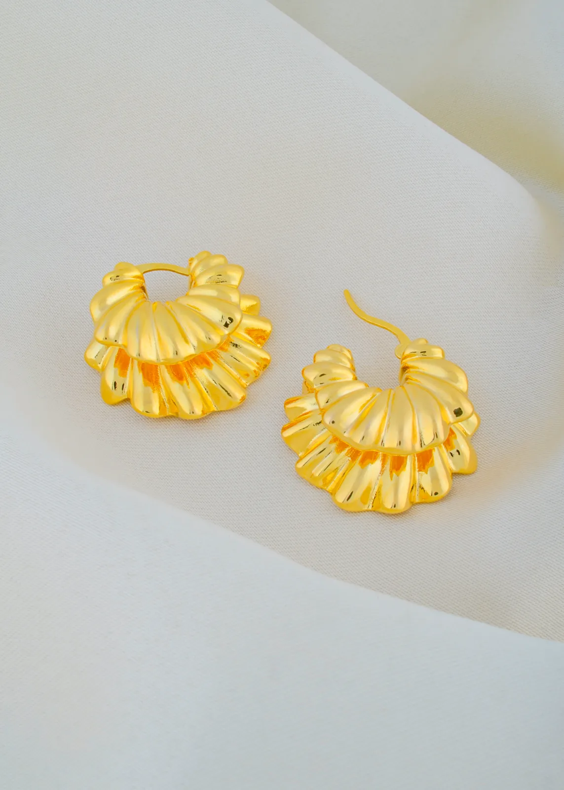 Solar-Kiss-Hoops-Yellow-Gold-EAR001820a Solar Kiss Hoops (Yellow Gold) EAR001820 - Image 1