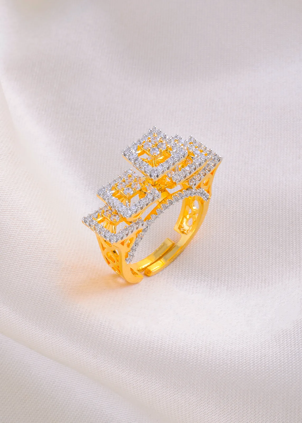 Sparkle-Embrace-Ring-Yellow-Gold-RING01909a Sparkle Embrace Ring (Yellow Gold) RING01909 - Image 1
