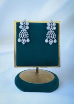 Sparkling Silver Necklace Set (Silver) NEC001090 - Image 3