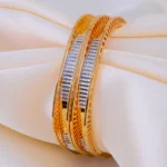 Sunehri Chic Pair (Yellow Gold) BAN001939