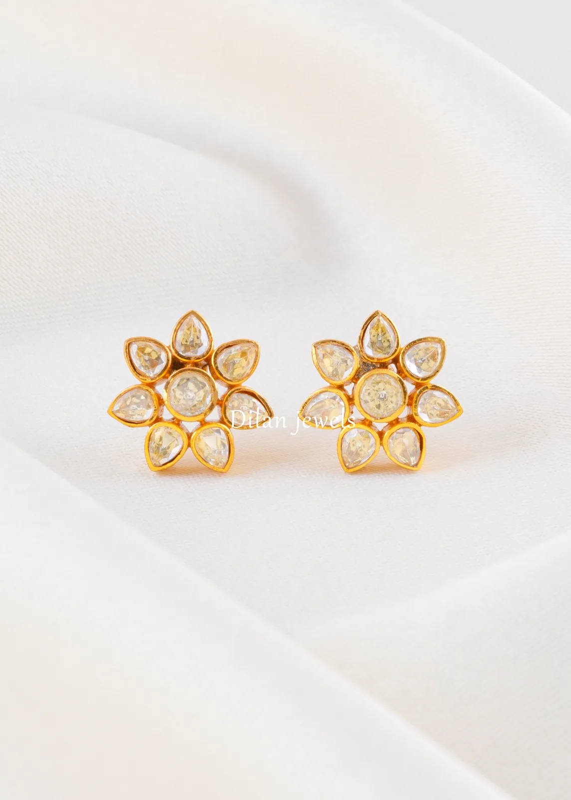 Sunflare-Bloom-Studs-Yellow-Gold-EAR002532a Sunflare Bloom Studs (Yellow Gold) EAR002532 - Image 1