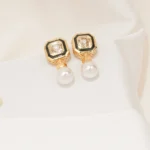 Swarovski Earrings (Yellow Gold) EAR000558