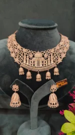Taj Mahal Love Necklace Set (White-Gold)- NEC08122207 - Image 3