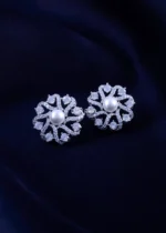 The Elegant Daisy Studs (Silver) EAR002305 - Image 2