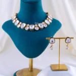 The Kundan White Gemstone Necklace Set (Yellow Gold) NEC002351