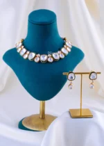 The Kundan White Gemstone Necklace Set (Yellow Gold) NEC002351