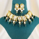 Zareen Emerald Necklace Set (Yellow Gold) NEC002672